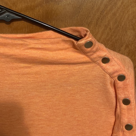 Heathered Peach Soft Surroundings Tunic with Snap Sleeve (Medium) - Picture 2 of 4